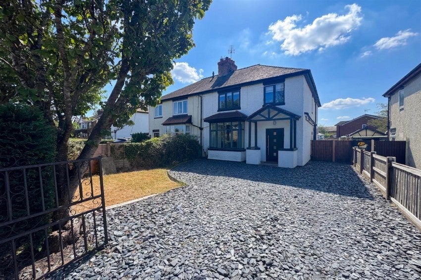 House Pennys Lane in Northwich