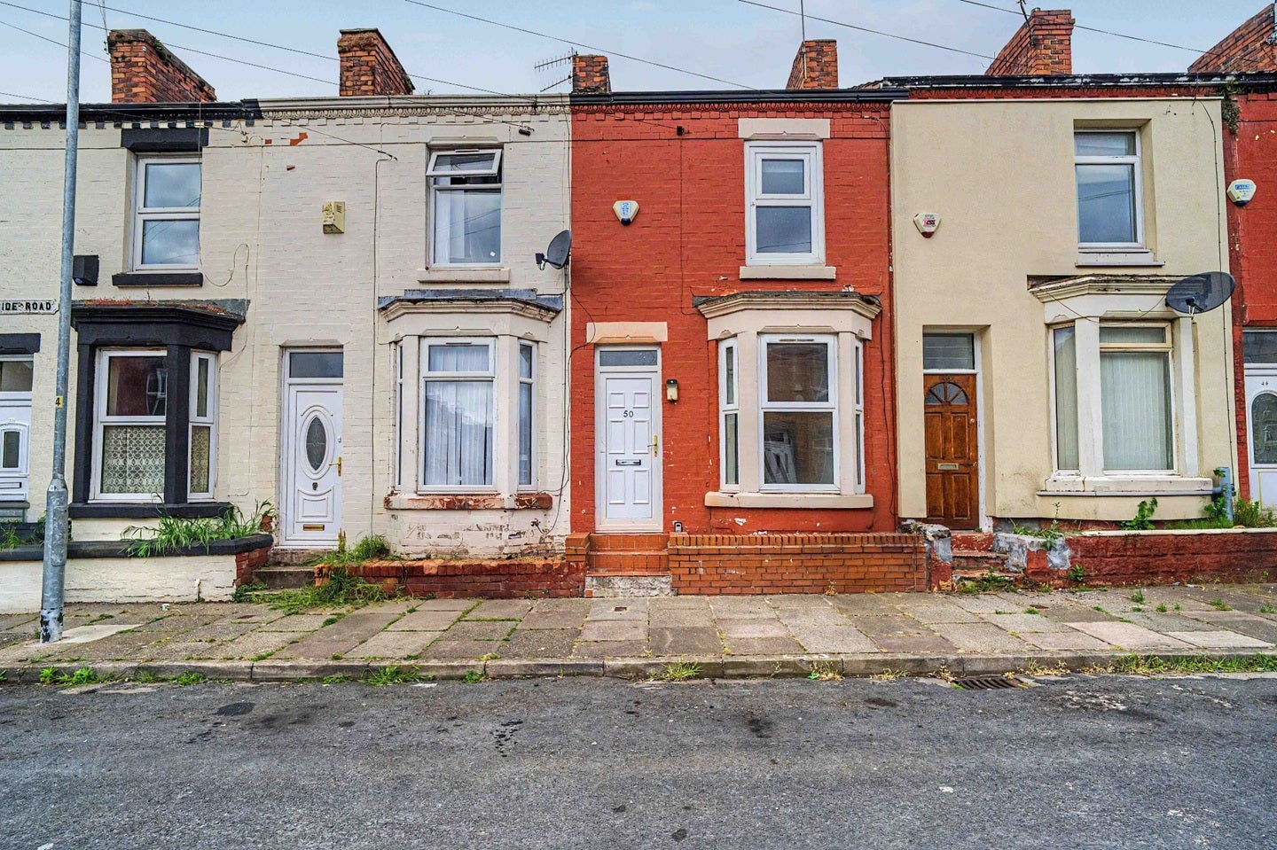 House Parkside Road in Birkenhead