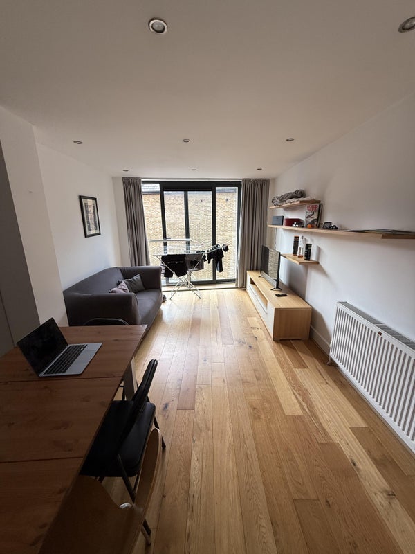 Room Bermondsey Wall West in Greater London