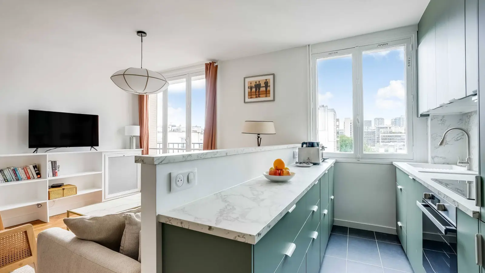 Flat Place Étienne Pernet in Paris
