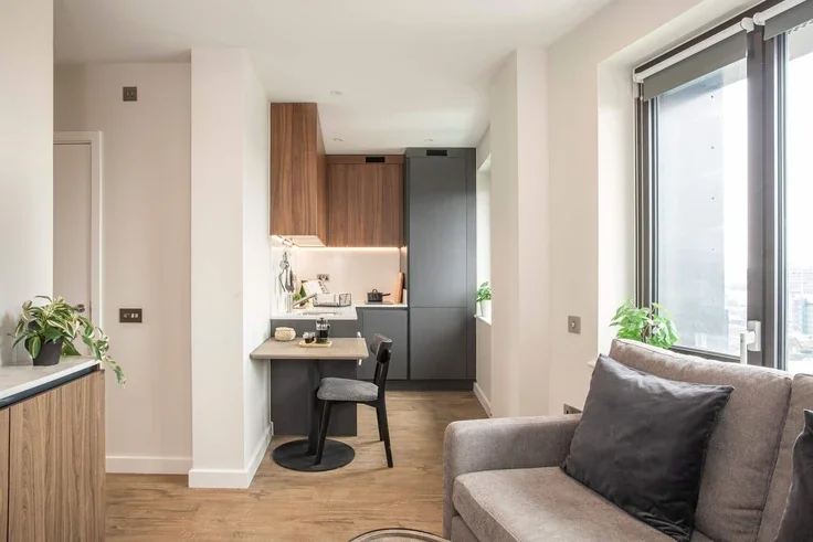 Flat College Road in Greater London