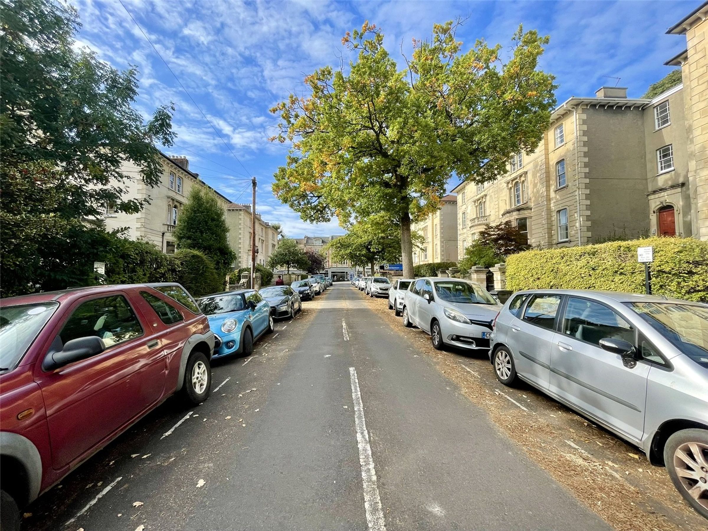 Flat Oakland Road in Bristol