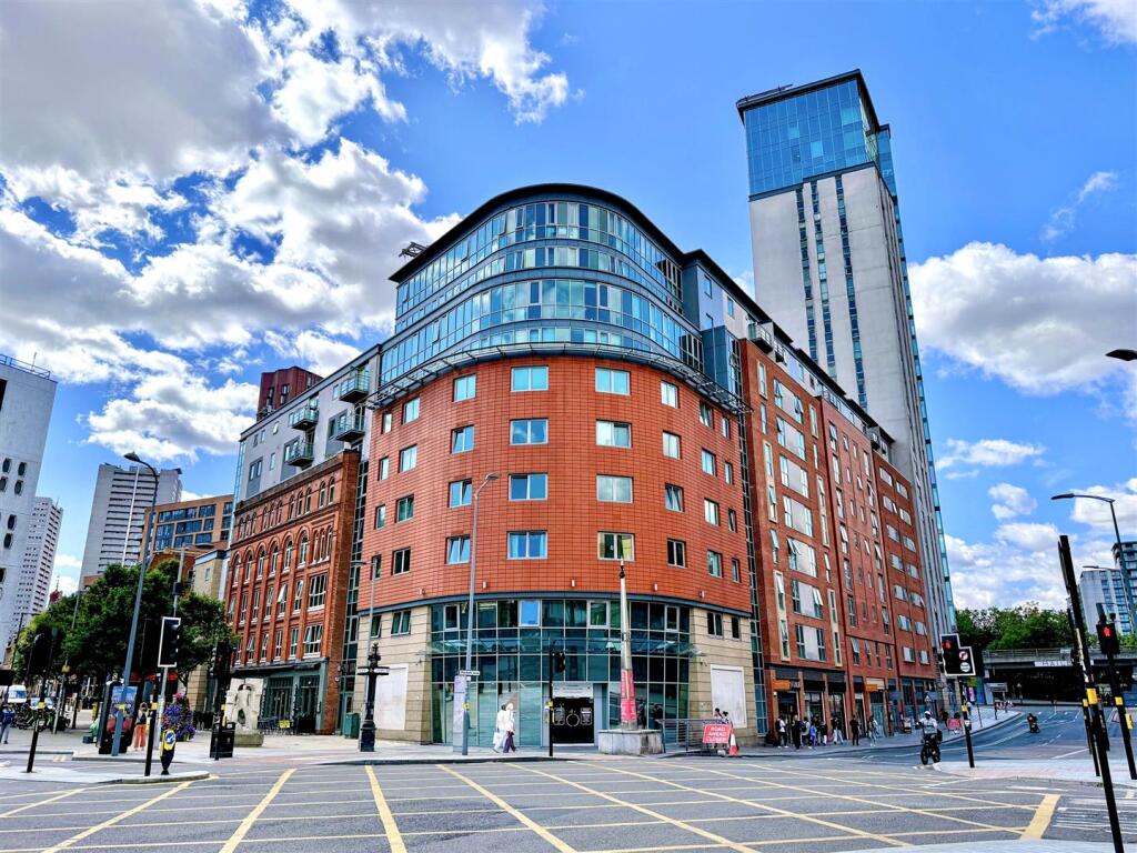 Flat Temple Row in Birmingham