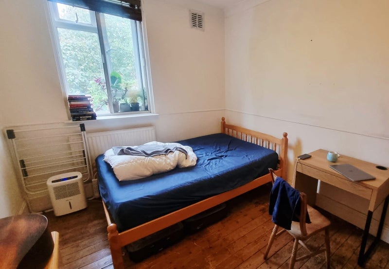 Flat Fulham Palace Road in Greater London