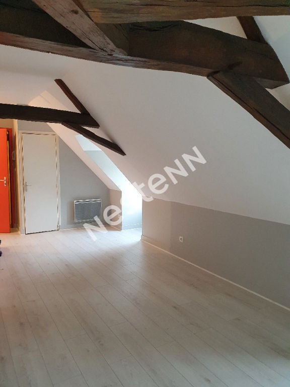 Appartement Rue Alfred de Vigny à Ciran