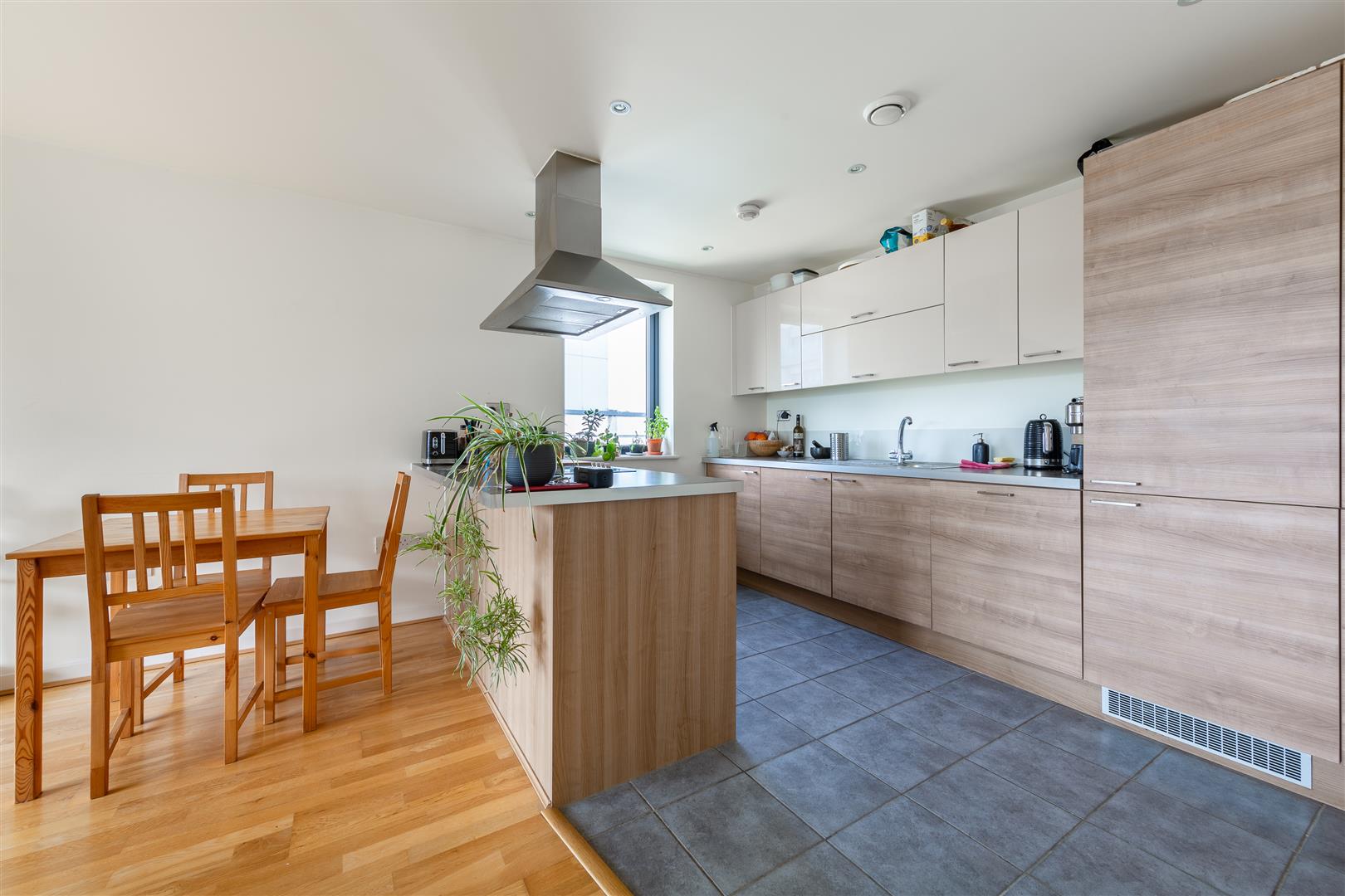 Flat Papermill Place in Greater London