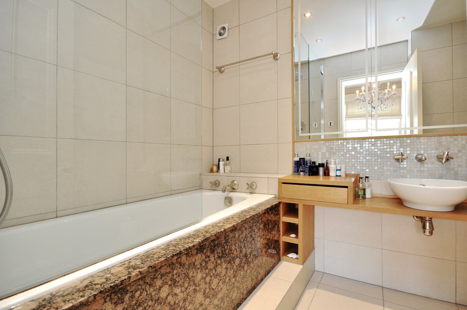 Flat Belgrave Mews South in City of Westminster