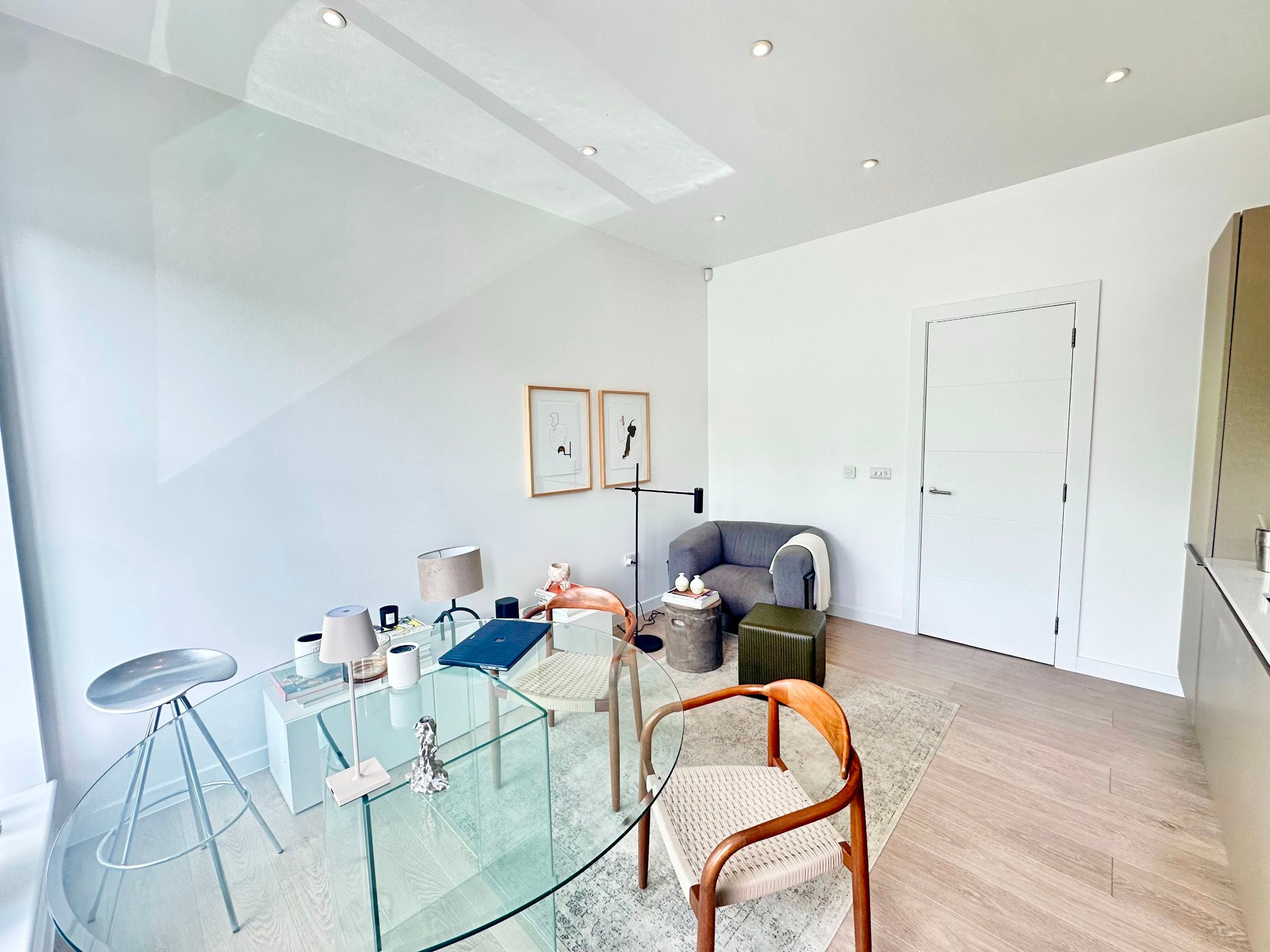 Flat Seven Sisters Road in London