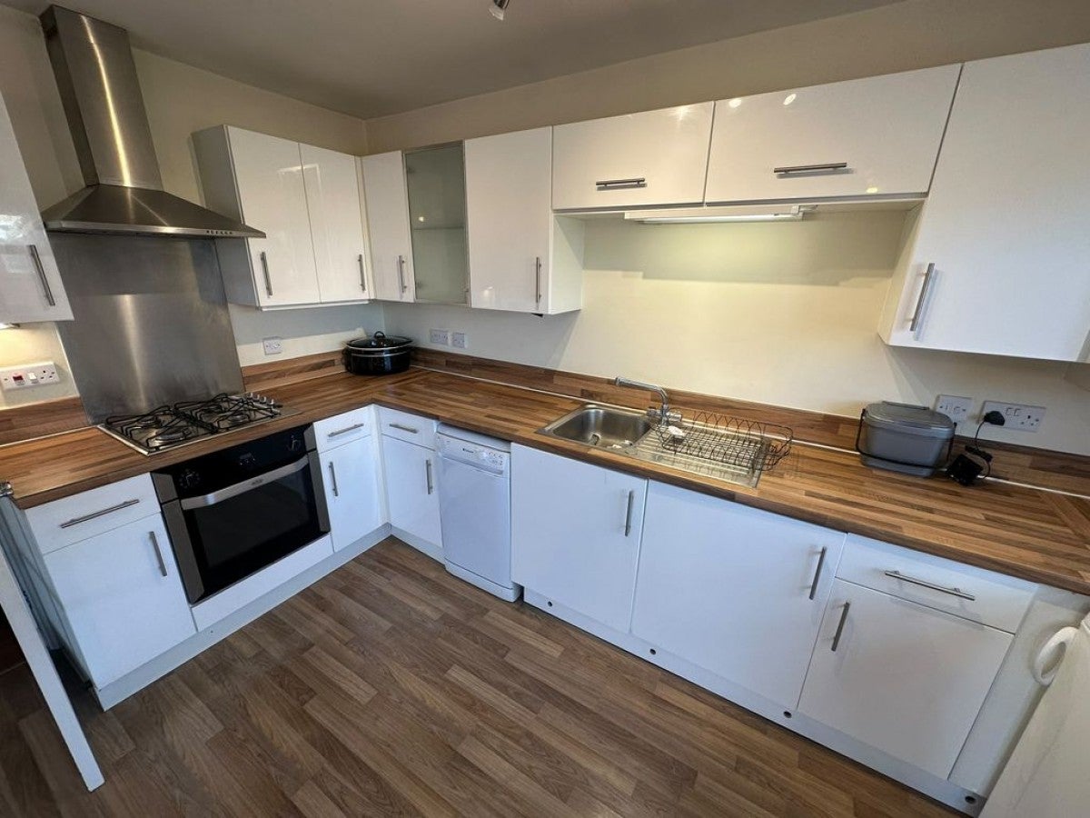 Flat Blenheim Square in Lincoln
