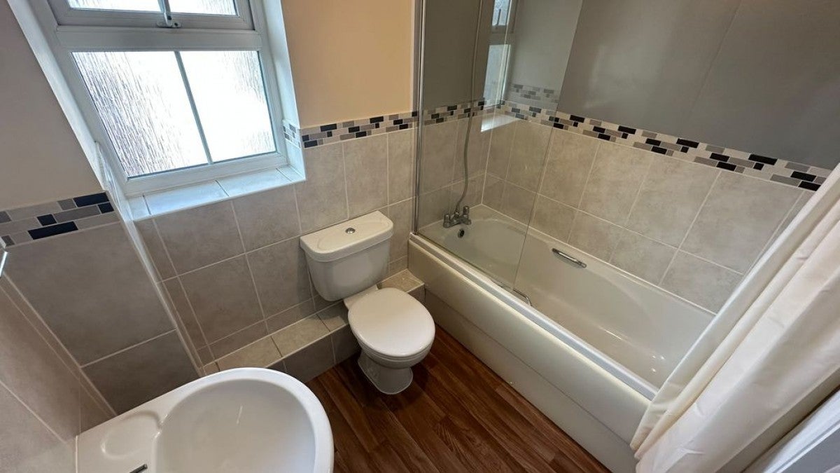 Flat Blenheim Square in Lincoln