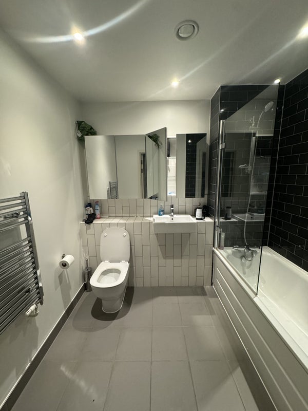 Room Castle Slip in Greater London