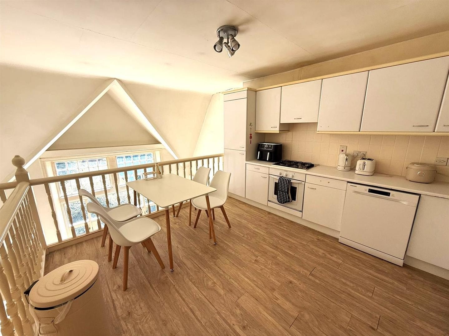 Flat Compayne Gardens in Greater London