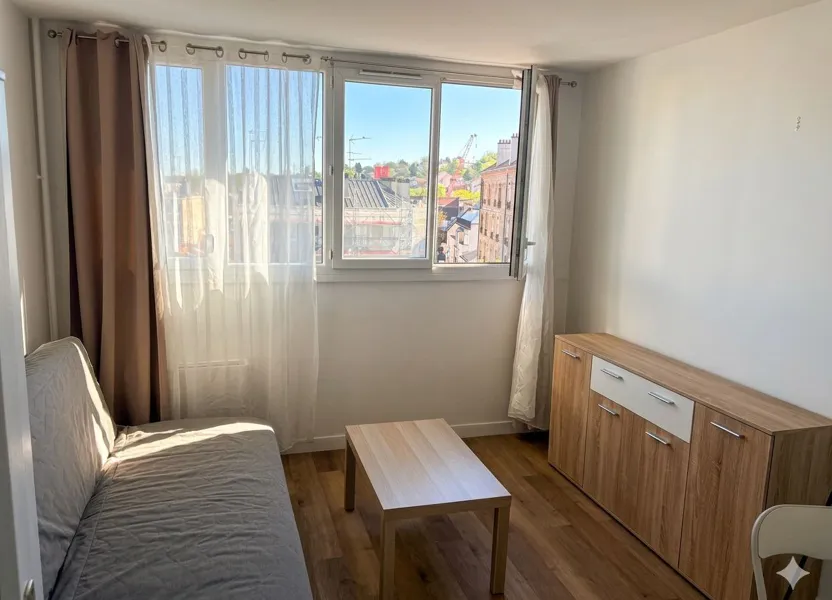 Flat Place Carnot in Rosny-sous-Bois