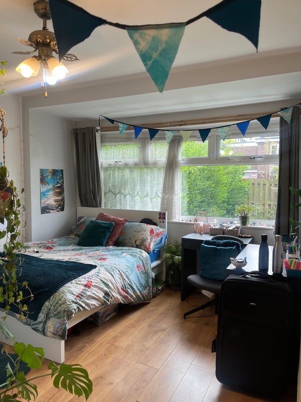 Room Admel Square in Manchester