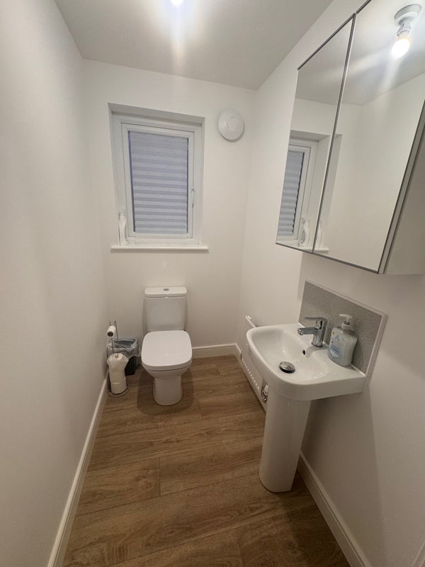 Room Berry Way in City of Edinburgh