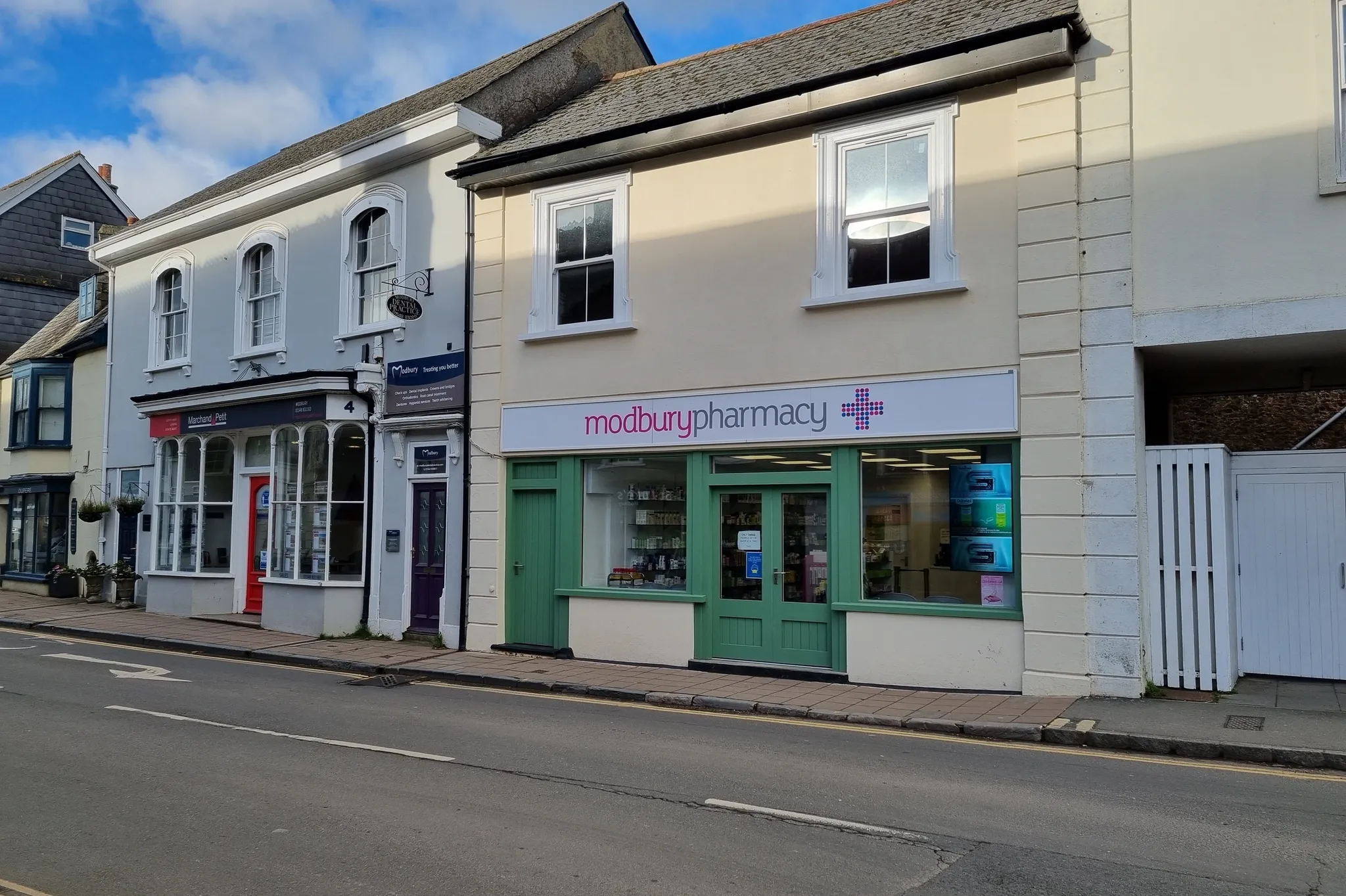Flat Broad Street in South Hams