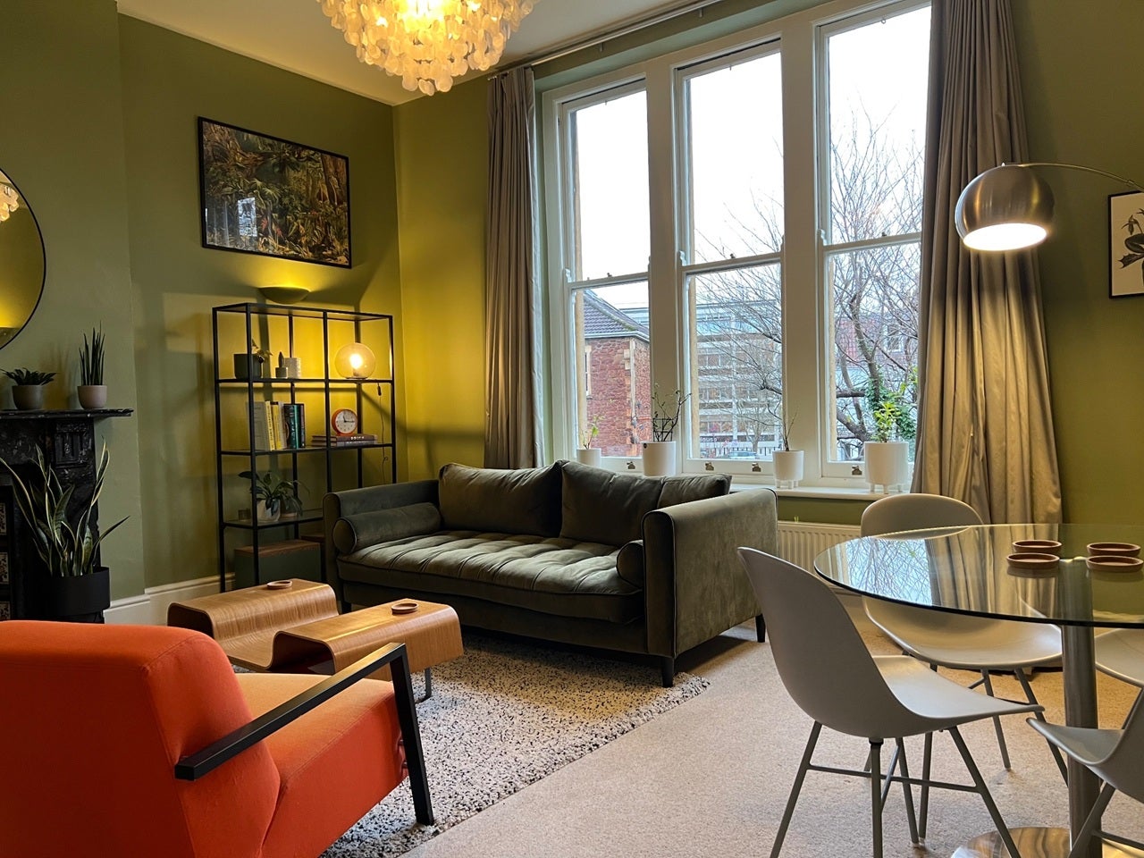 Flat Eaton Crescent in Bristol