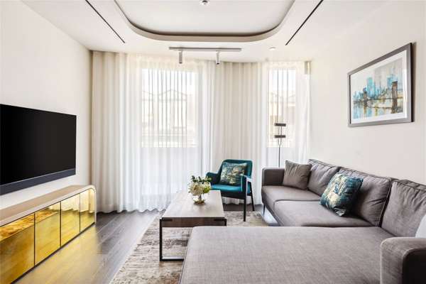 Flat Fareham Street in City of Westminster