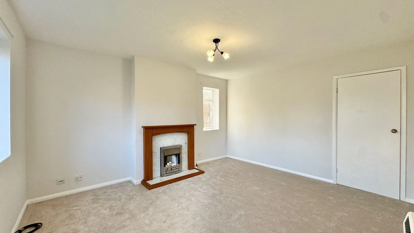 Flat York Close in Newbury