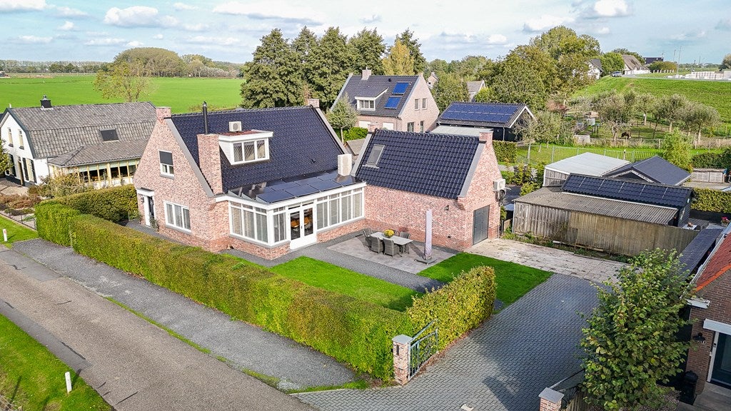 Huis Dwarsweg 3 in Vuren