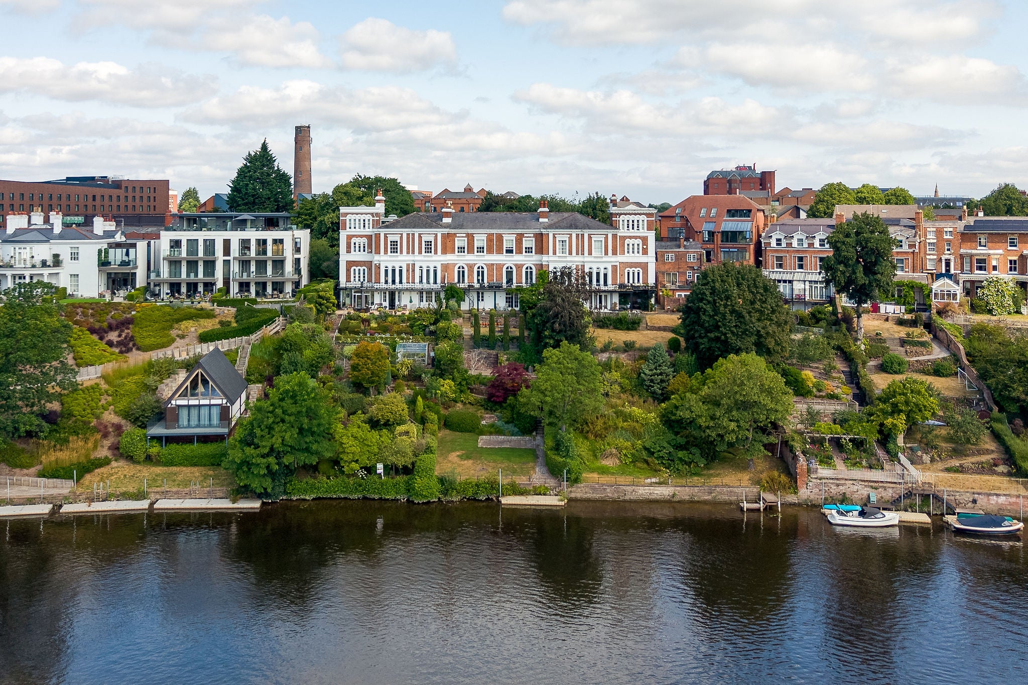 Flat Boughton in Chester
