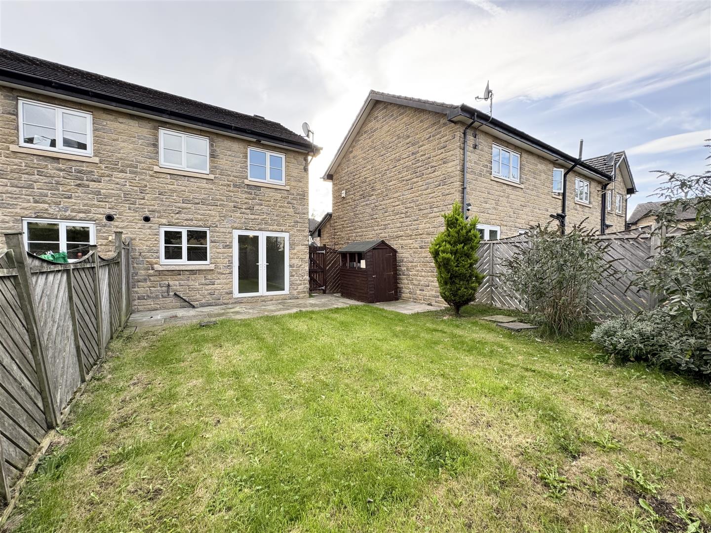 House Baildon Way in Denby Dale