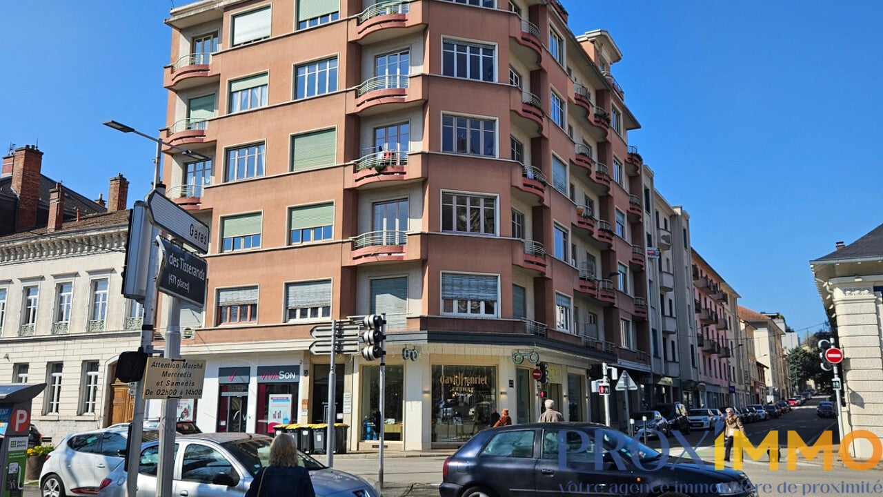 Appartement Avenue Dugueyt-Jouvin à Voiron