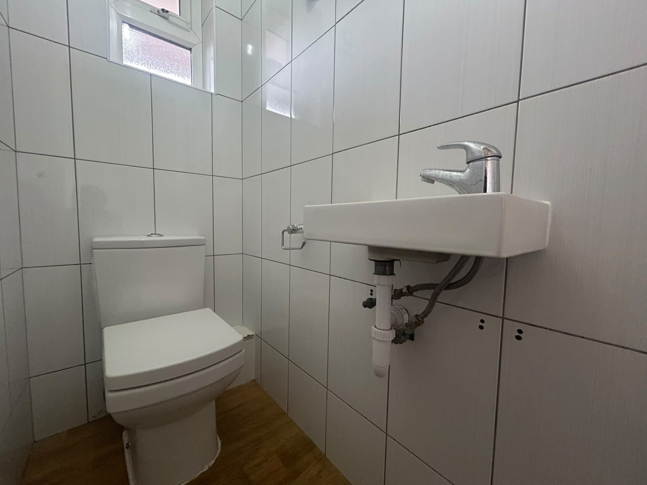 Flat Cranleigh Gardens in Greater London