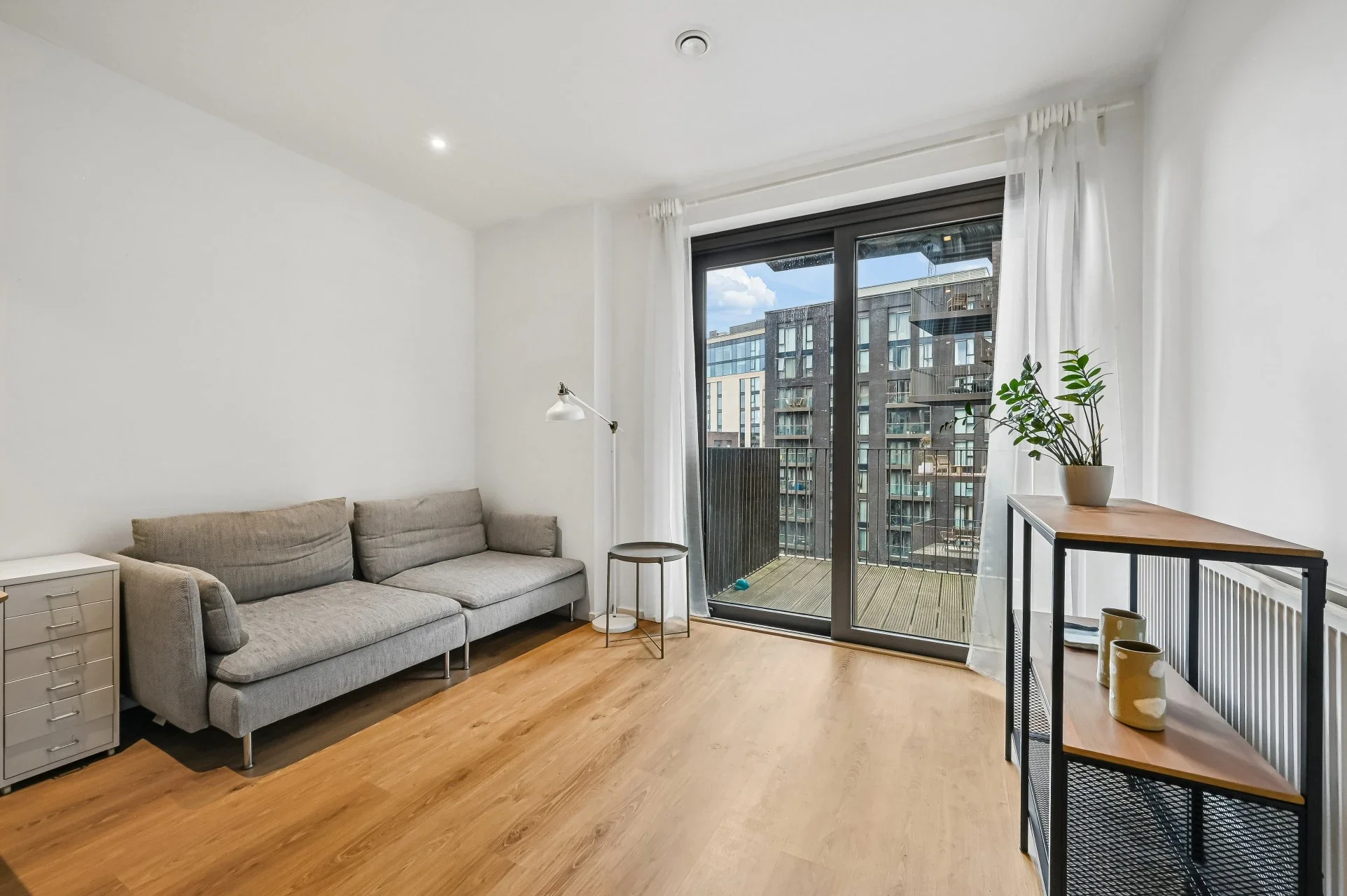 Flat New Union Square in Greater London