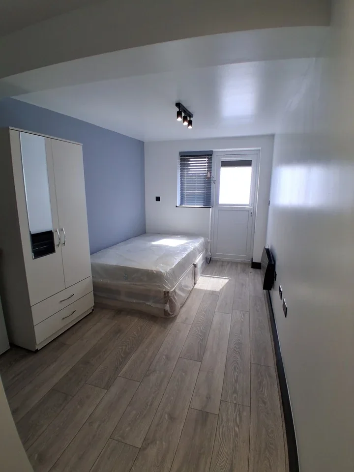 Flat Augustine Road in Gravesham