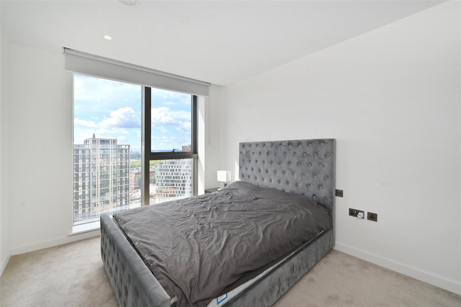 Flat Westbourne Park Road in City of Westminster
