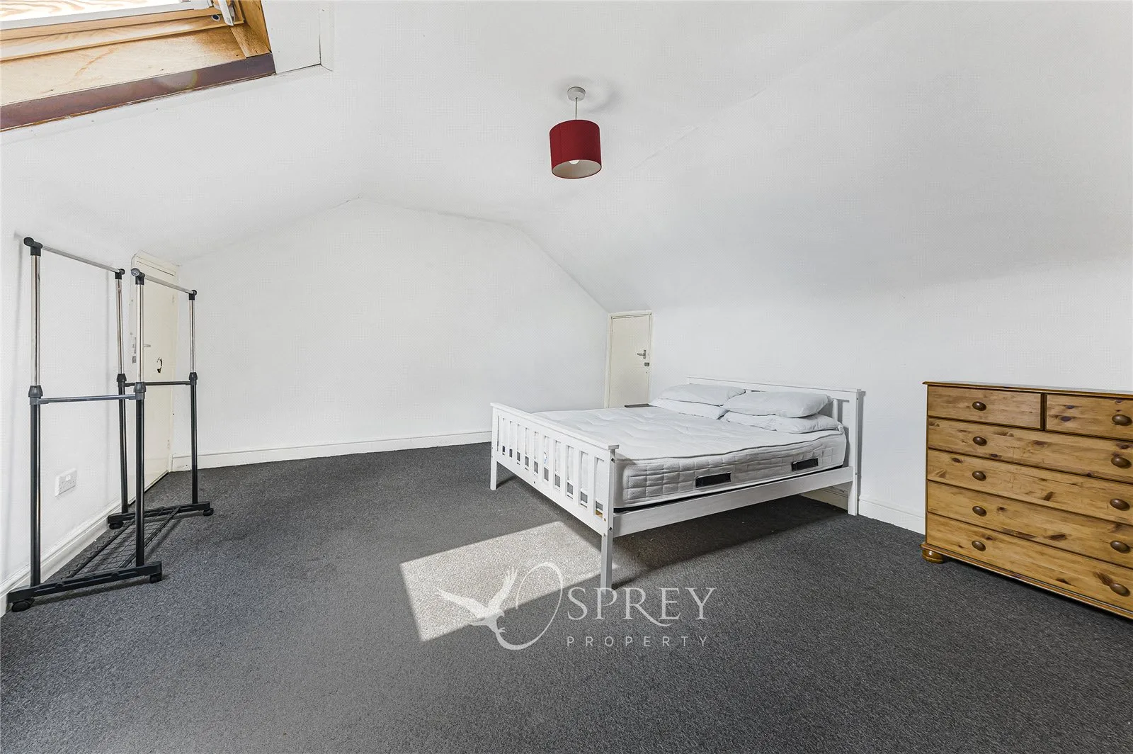 Room Russell Street in Kettering