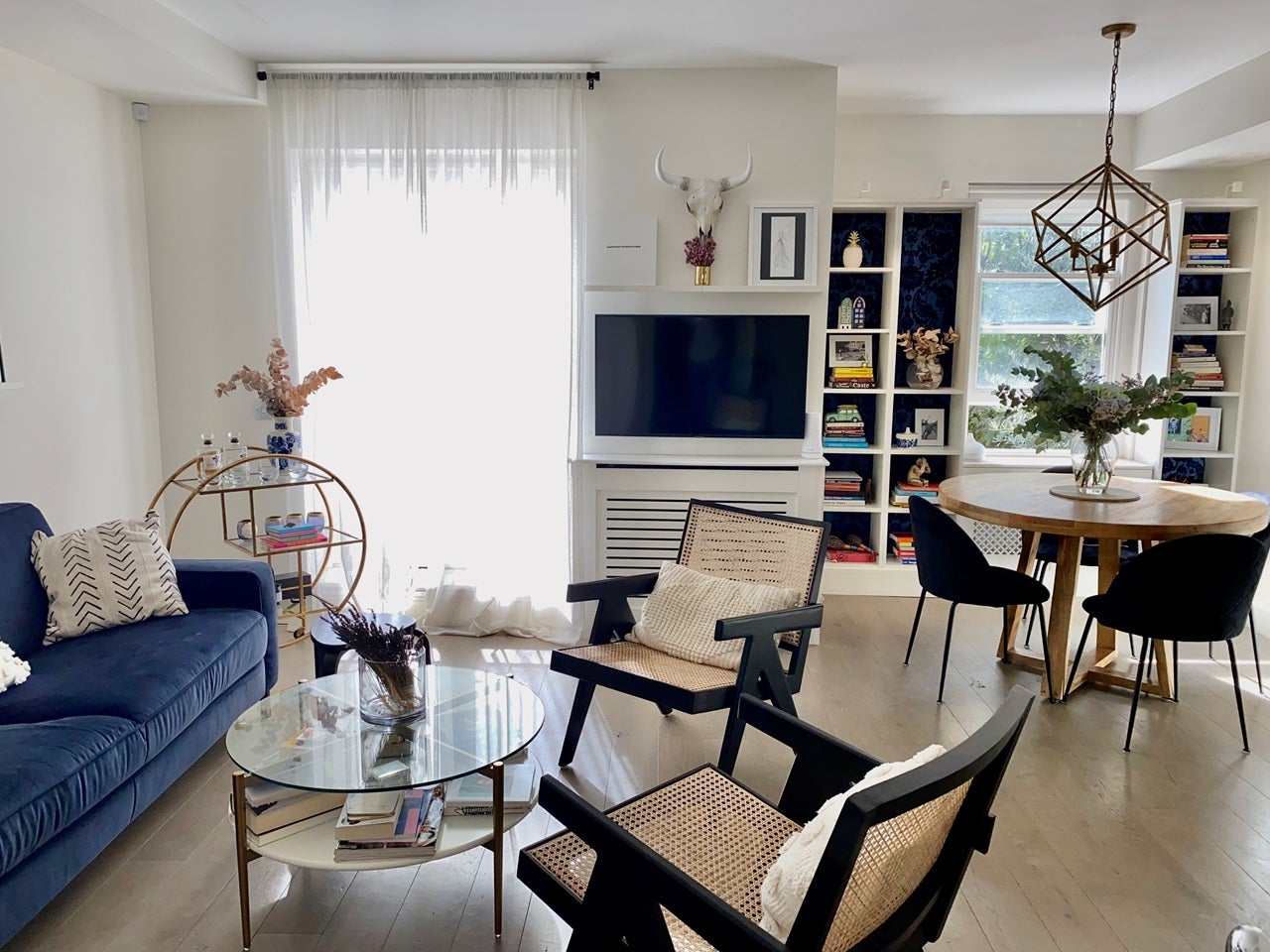 Flat Goldhawk Road in Greater London