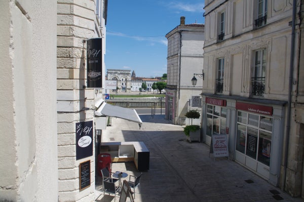 Flat Avenue de Saintonge in Saintes