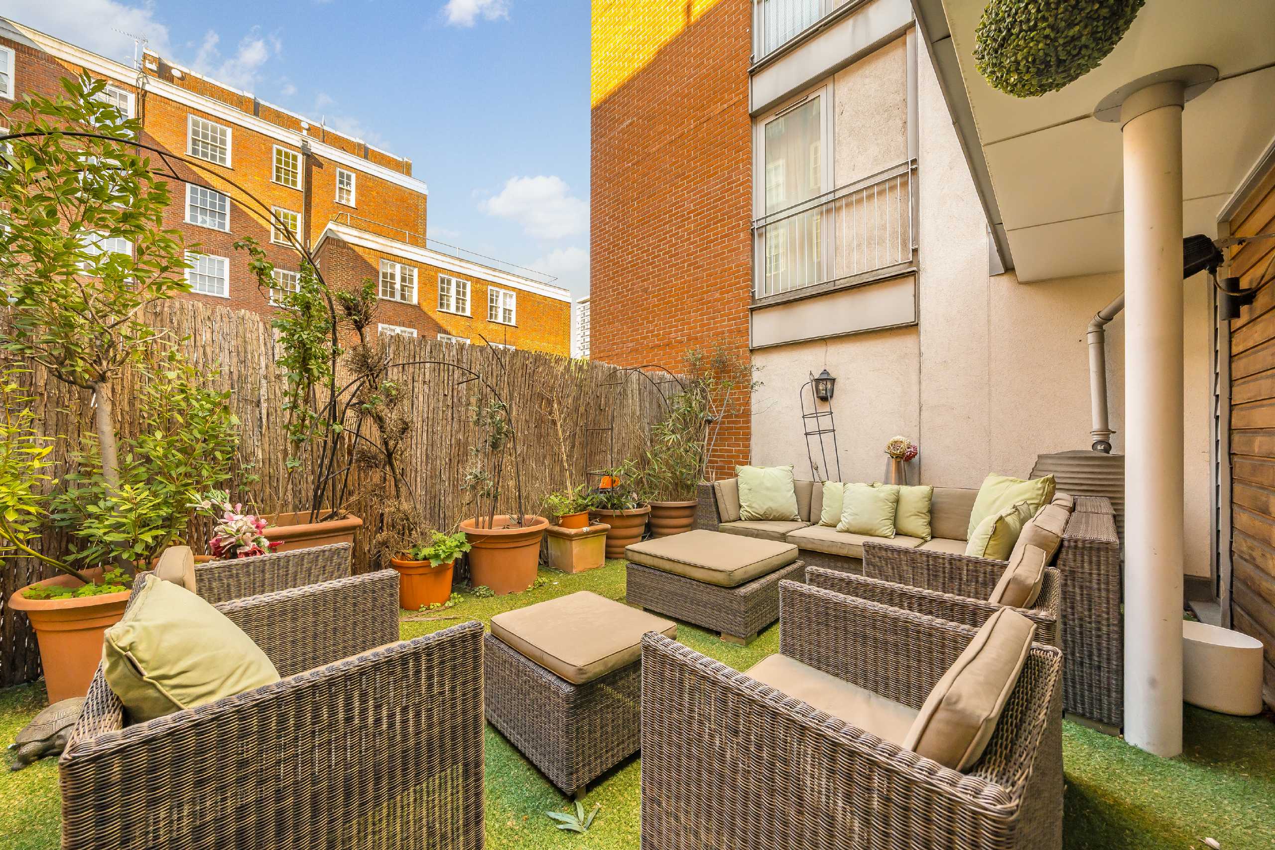 Flat Edgware Road in City of Westminster
