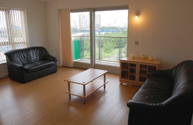Flat John Harrison Way in Greater London