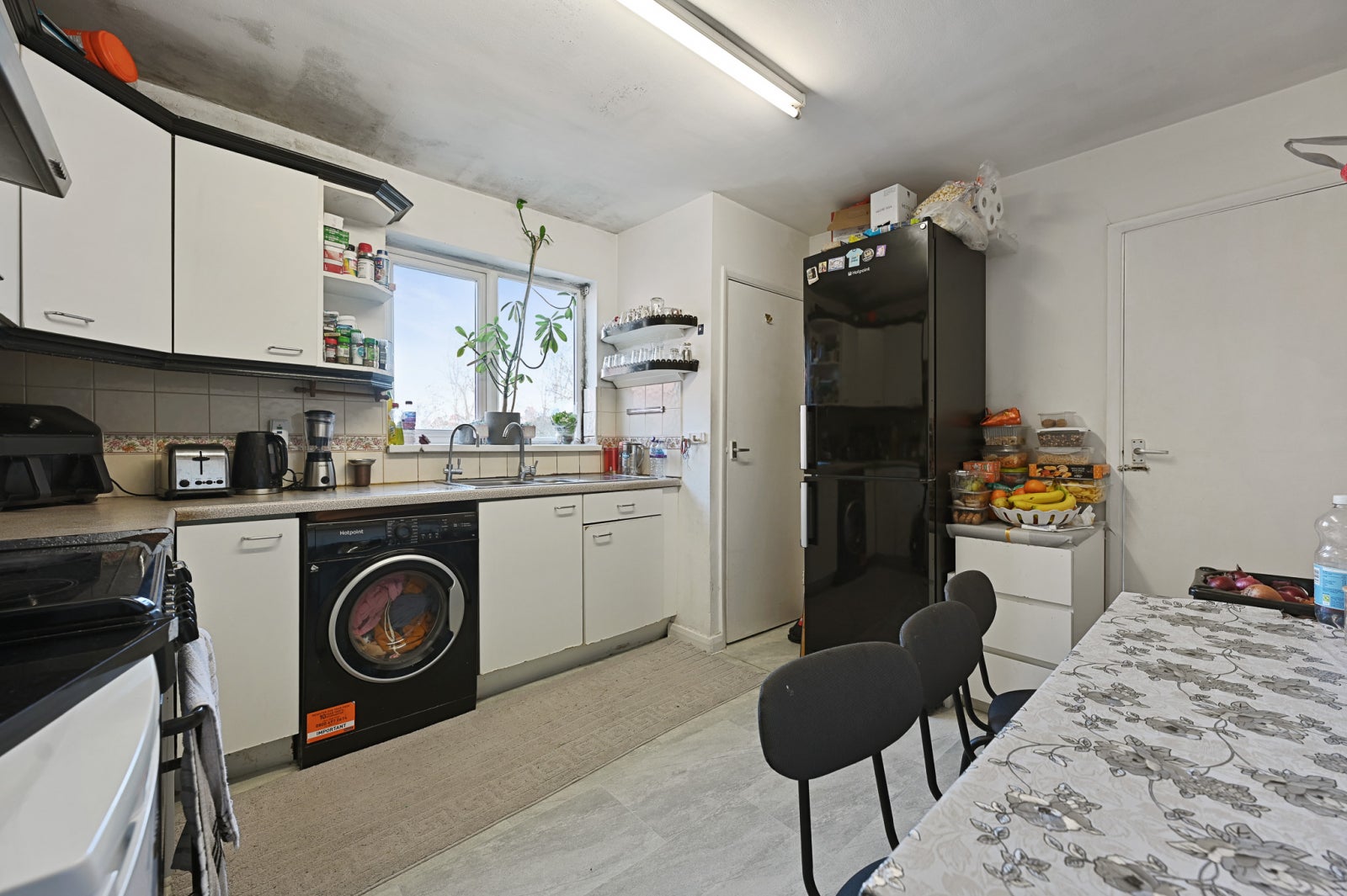 Flat Graham Road in Greater London