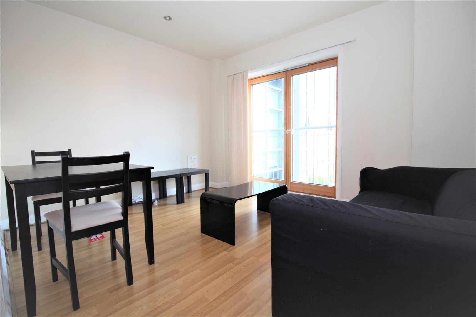 Flat Sanvey Gate in Leicester