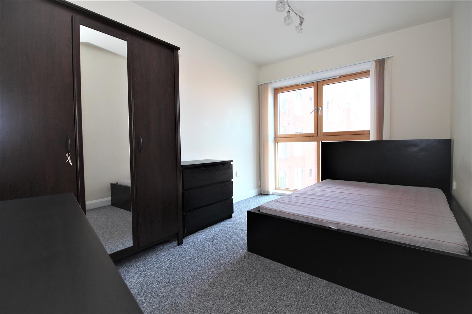 Flat Sanvey Gate in Leicester