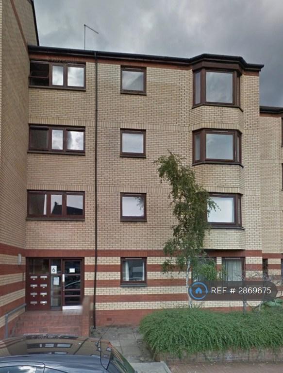 Flat Leyden Court in Glasgow