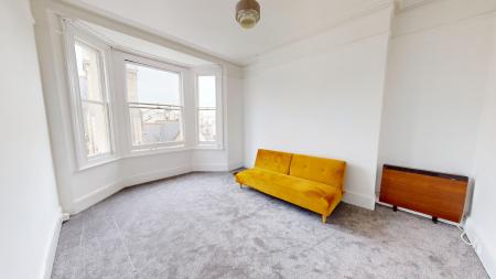 Flat Holland Road in Hove