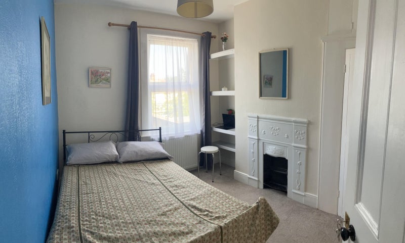 Room Heming Road in Greater London