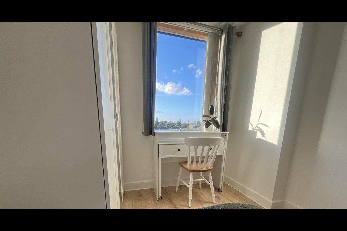 Room Thurston Road in Greater London