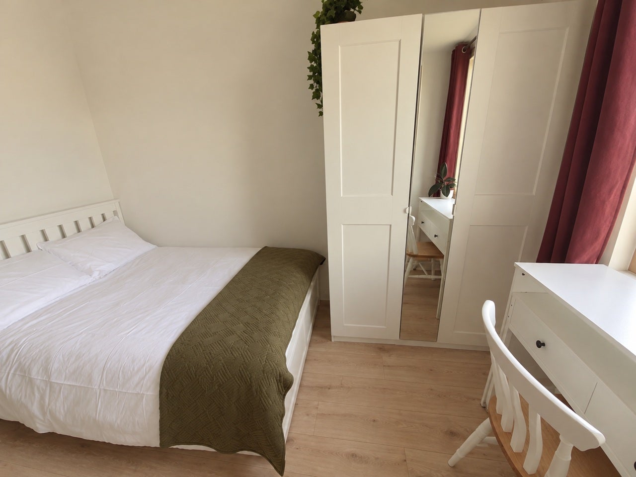 Room Junction Approach in Greater London