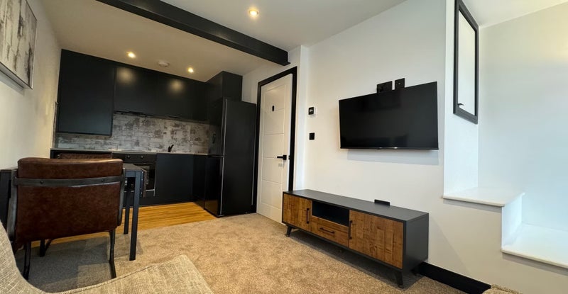 Room Abbey Road in Nottingham