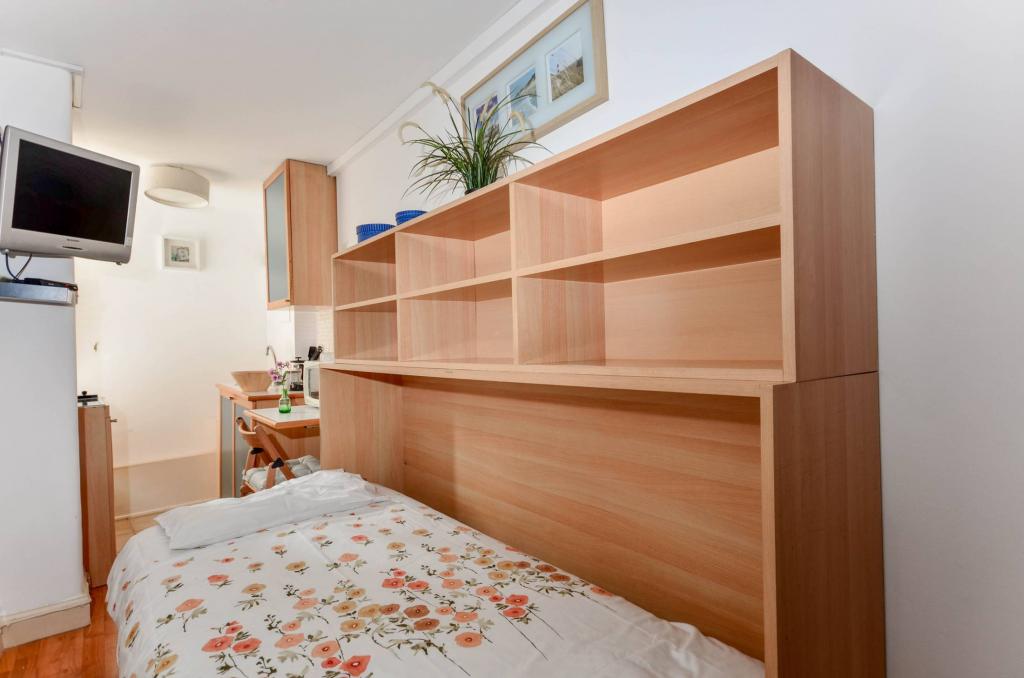 Room Cromwell Road in Greater London