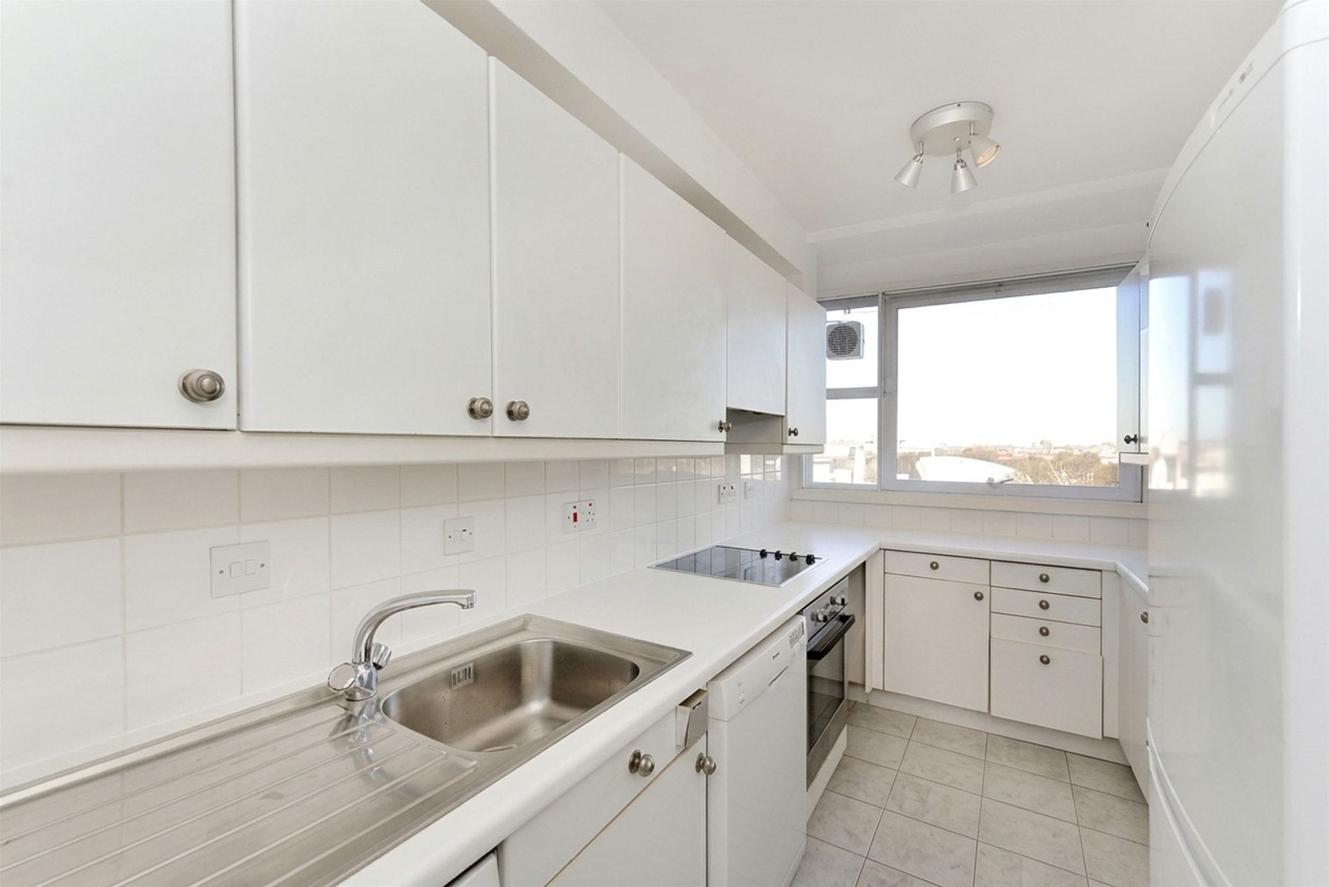 Flat St John's Wood Road in City of Westminster