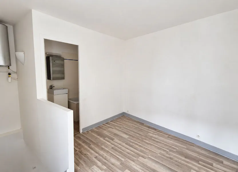 Flat Rue Chaude in Chambourcy