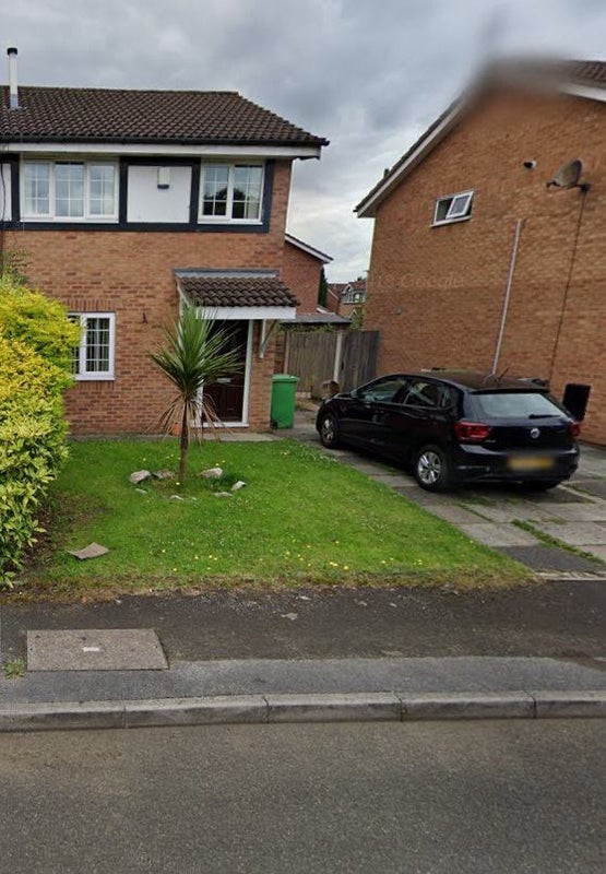 House Wilderswood Close in Manchester