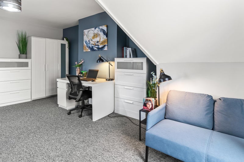 Room Wharncliffe Road in Bournemouth